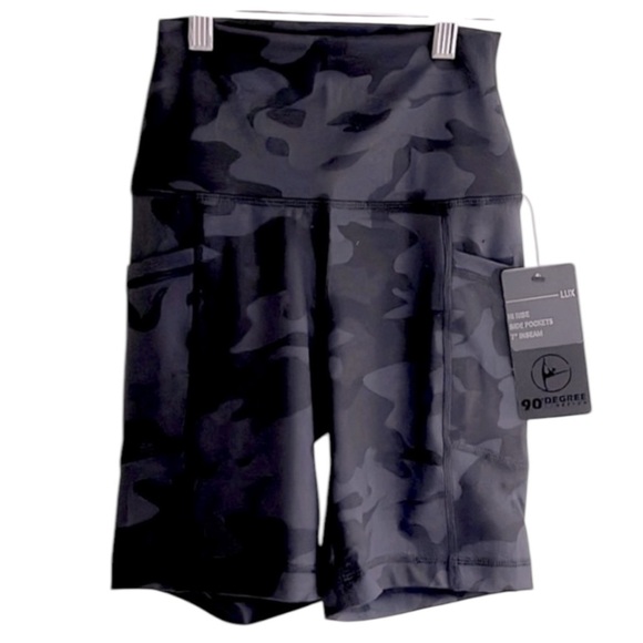 90 Degree Camouflage Black Gray High Rise Biker Shorts Pockets Size XS NWT! - Picture 1 of 9